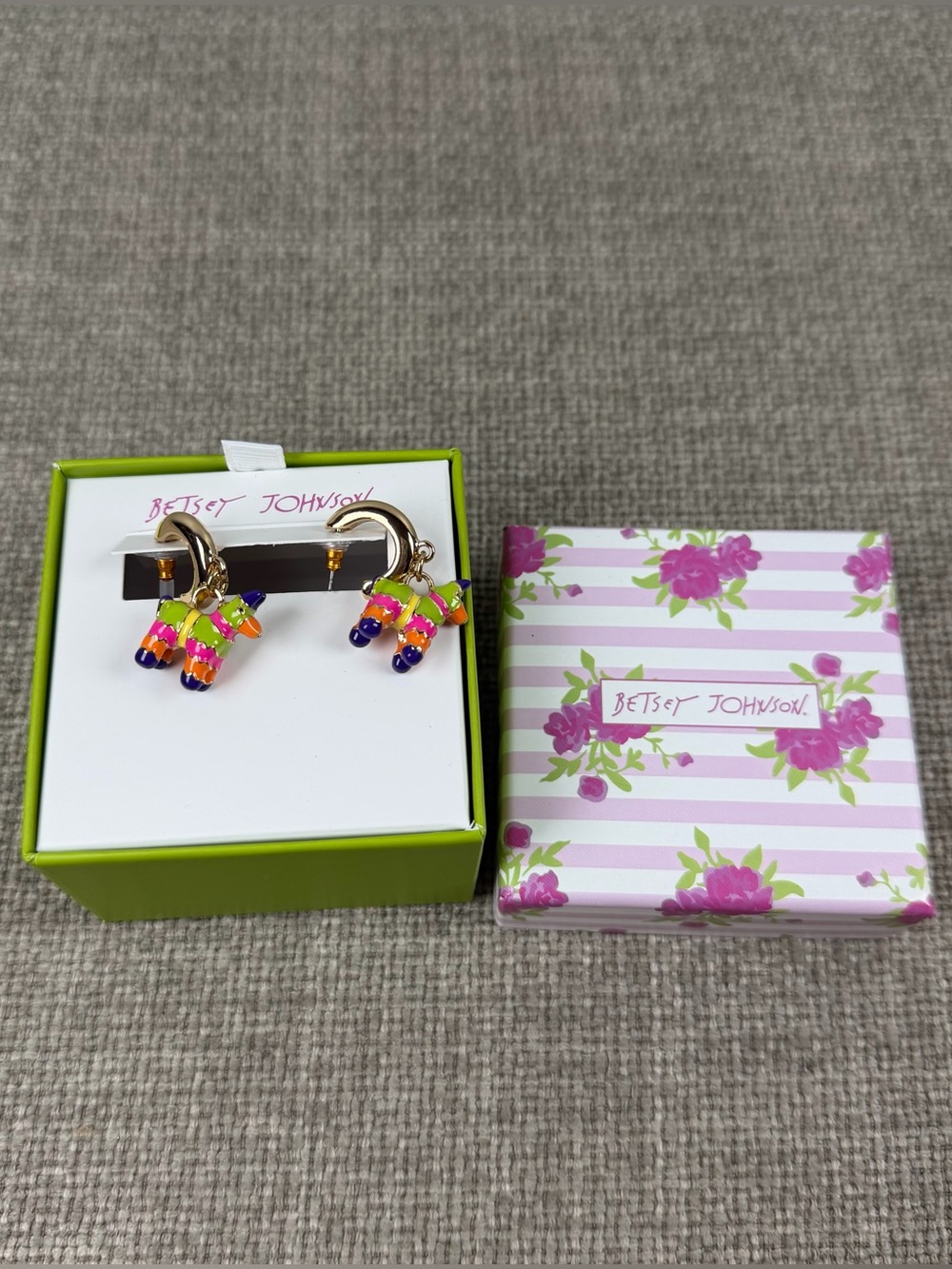 New in Box Betsey Johnson Colorful Piñata Earrings Spanish Gold Dangle Novelty